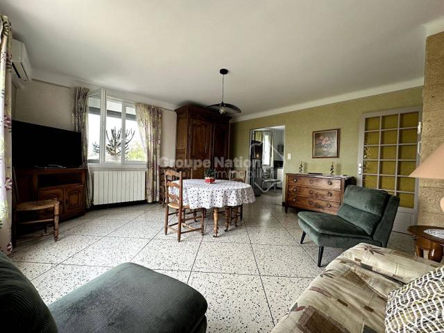 Appartement Nages Et Solorgues 4 pièce s 89.84 m2