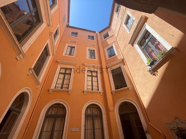 Appartement, Narbonne