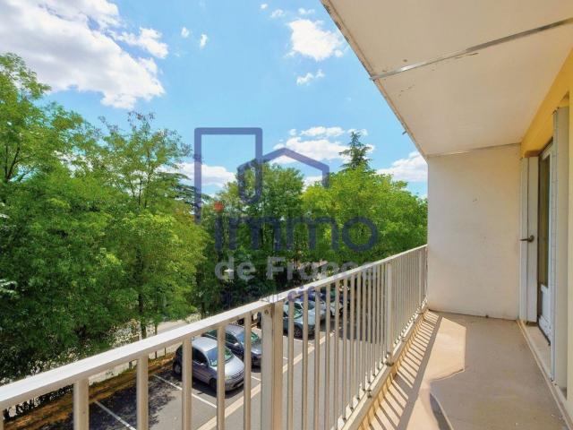Appartement, Neuville sur Saône