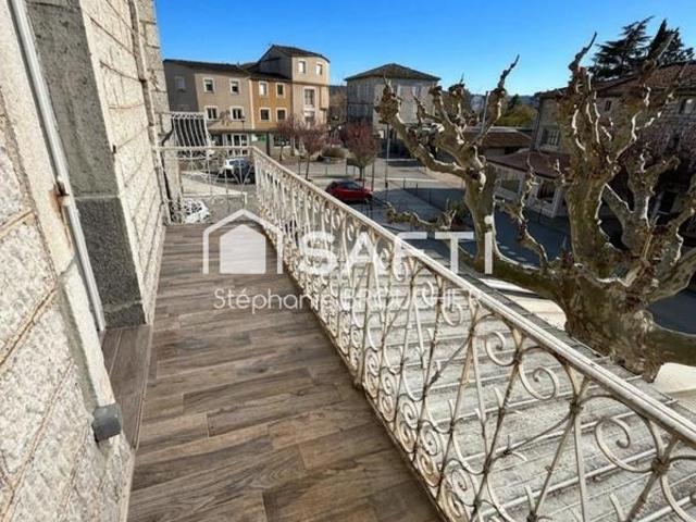 Appartement neuf avec piscine