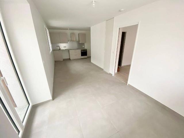 Appartement neuf à louer non meublé