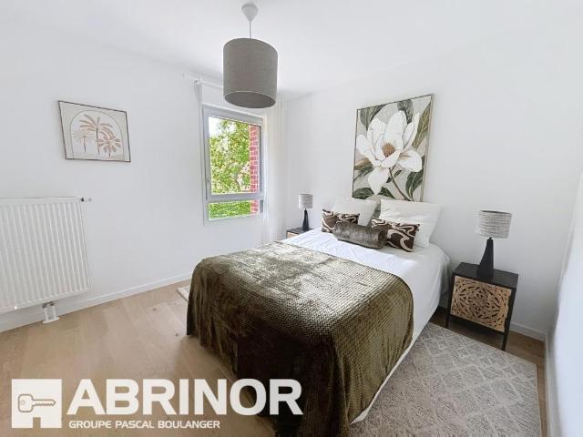 Appartement neuf de Type 4 avec terrasse et 2 places de parking