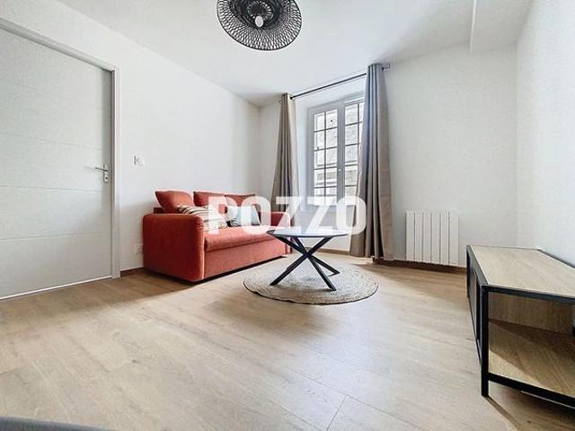 APPARTEMENT NEUF DE TYPE F2 MEUBLE A LOUER DE HAUT STANDING PROCHE HYPER CENTRE AVEC CELLIER