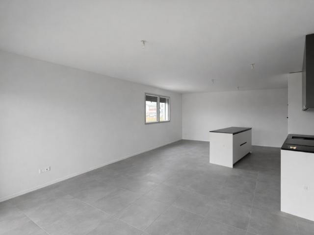 Appartement neuf de 3.5 pièces au rez de chaussée à Farvagny