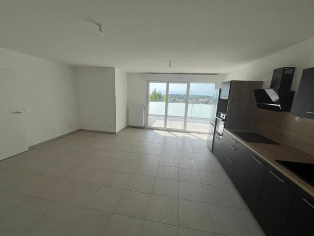 Appartement neuf T3 – Dernier étage – Terrasse Vue lac & Châ. 69m² Lyaud