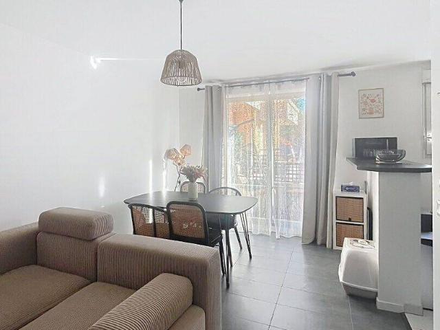 Appartement Neuilly sur marne 2 pièce s 48 m2