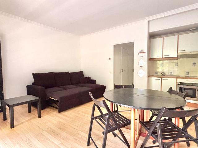 Appartement Neuilly Sur Seine 1 pièce s 27.42 m2