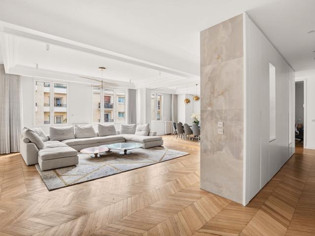 Appartement Neuilly sur Seine, Pont de Neuilly