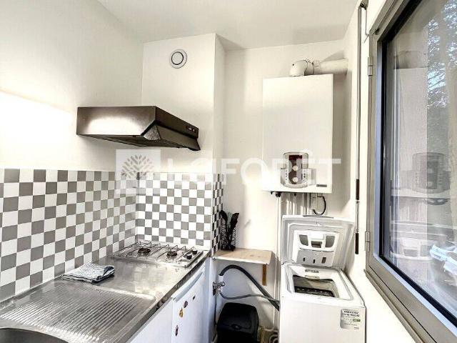 Appartement Nimes 1 pièce s meublé 19.55 m2