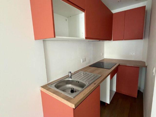 Appartement Nimes 3 pièce s 51.50 m2