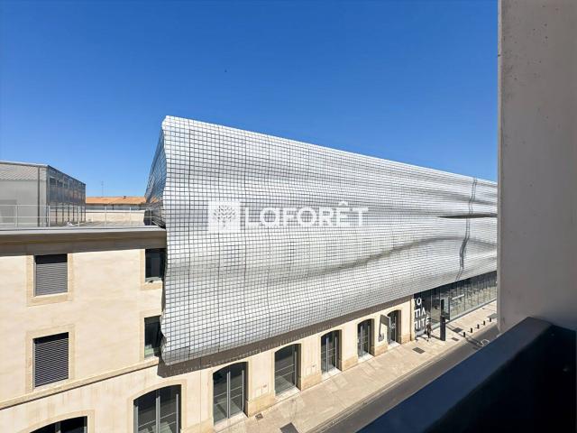 Appartement Nimes 3 pièce s 84 m2