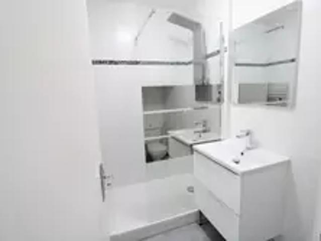 Appartement Nîmes Castanet, Location appartement 1 pièce 20 m²