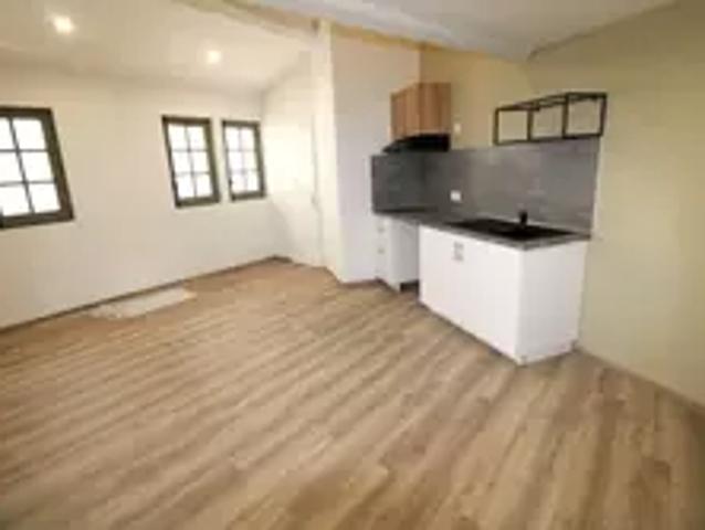 Appartement Nîmes Ecusson, Location appartement 2 pièces 22 m²