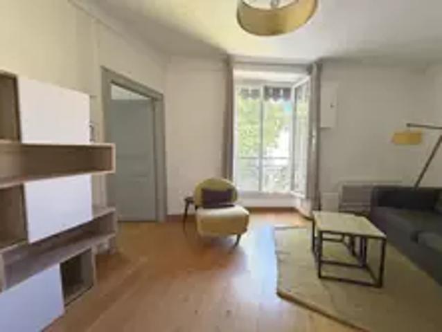 Appartement Nîmes Gambetta, Location appartement 2 pièces 34 m²