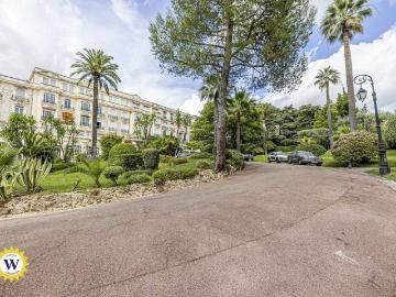 Vieux-Nice, La Provençale Nice, Nice, Alpes-Maritimes