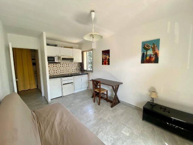 Appartement Nice 1 pièce s 19.04 m2