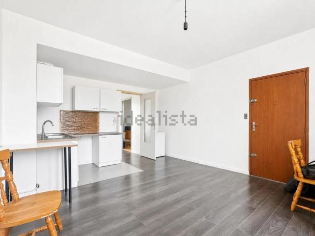 Appartement, Nivolas Vermelle