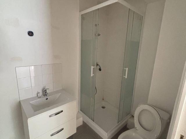 Appartement non meublé ? Rillieux 504€ cc