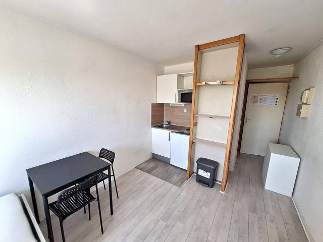 Appartement Noisy Le Grand 1 pièce s 19 m2