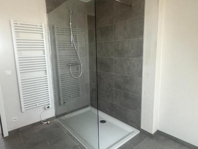 appartement nouvellement construit à louer à waregem