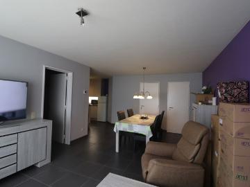 Appartement op de 1ste verdieping met garageplaats in garagegebouw
