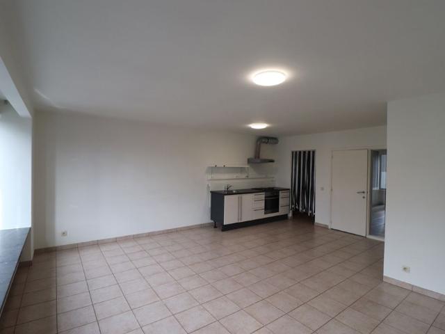 Appartement op de 3de verdieping met 2 slaapkamers en lift