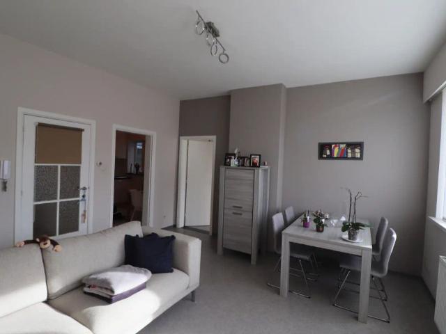 Appartement op de tweede verdieping vooraan met fietsenberging
