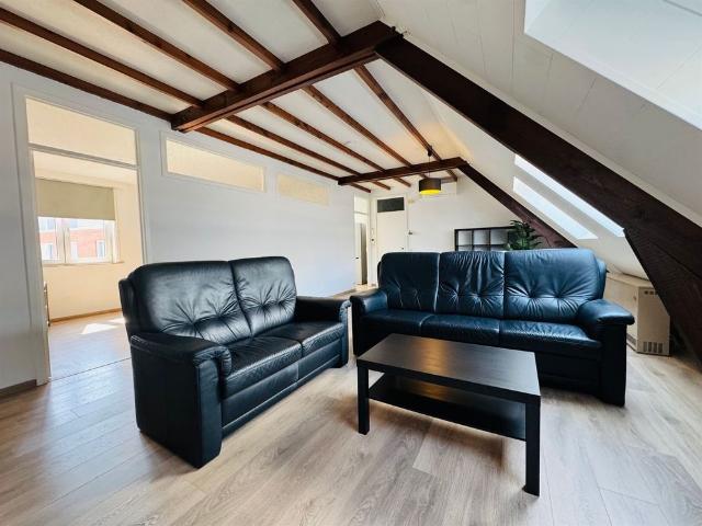 Appartement op de tweede verdieping in rustige omgeving