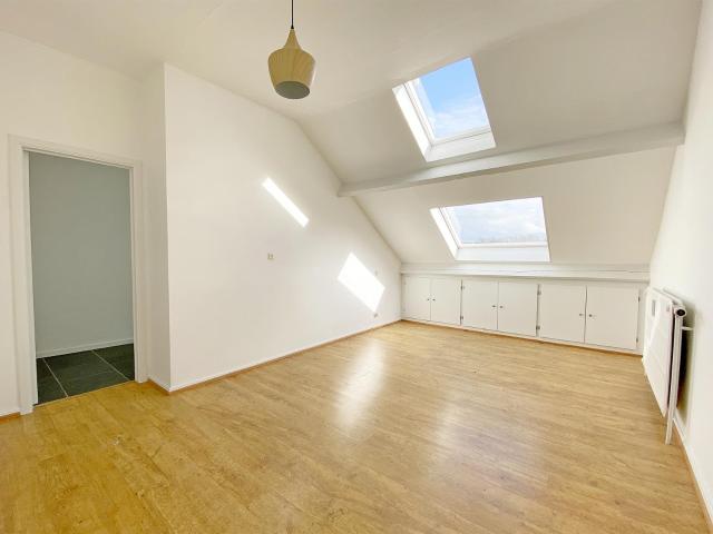 Appartement option l. 5100 Jambes