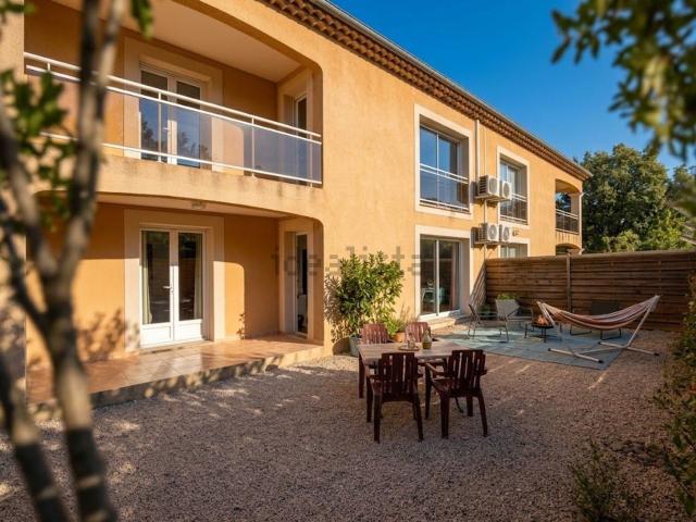 Appartement, Oraison