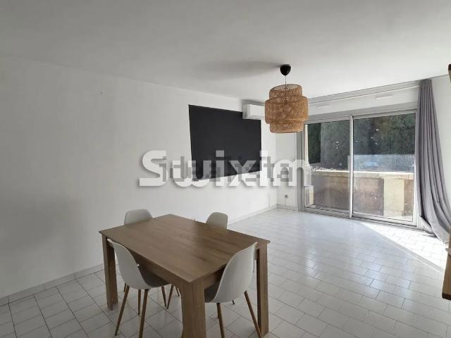 Appartement, Orange