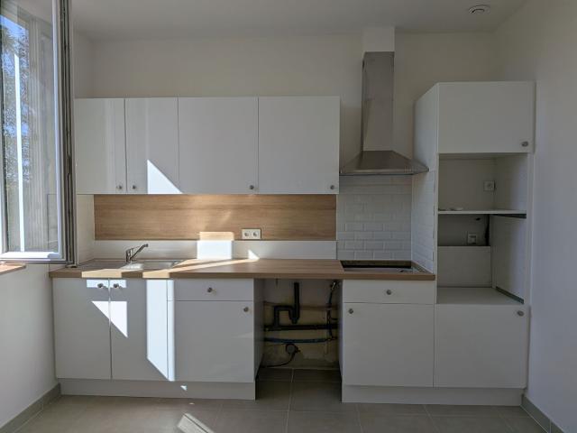 Appartement Orange 4 pièce s 90 m2
