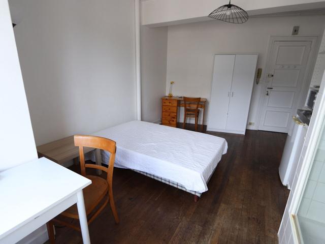 Appartement Orleans 1 pièce s 16 m2 MEUBLÉE