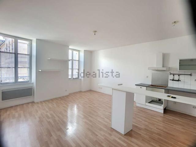 Appartement, Orléans