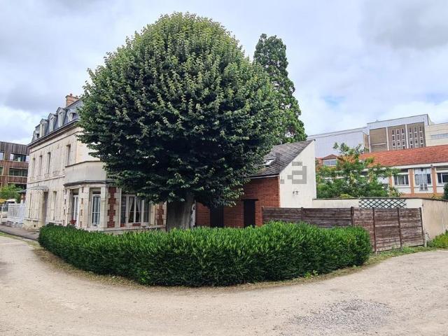 Appartement, Orléans