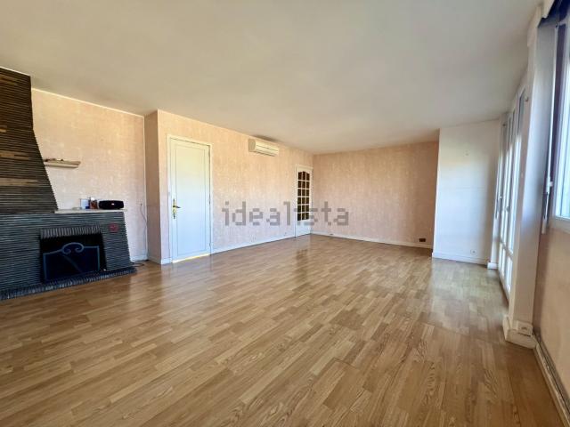 Appartement, Orléans
