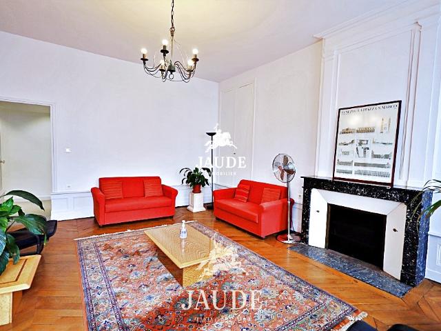 APPARTEMENT OU BUREAU A VENDRE BALLAINVILLIERS