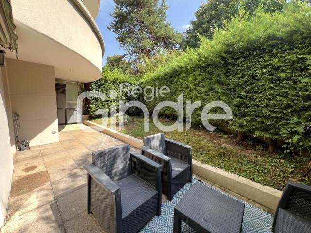 Appartement, Oullins