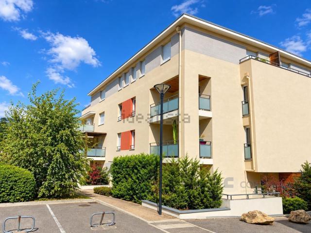 Appartement, Oullins