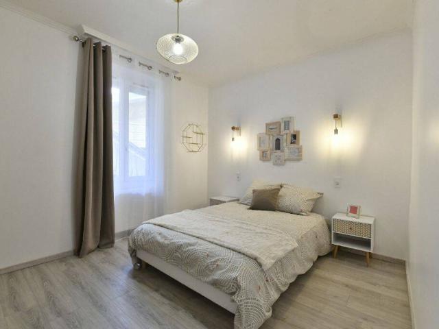 Appartement Oyonnax T3 meublé 60.64 m²