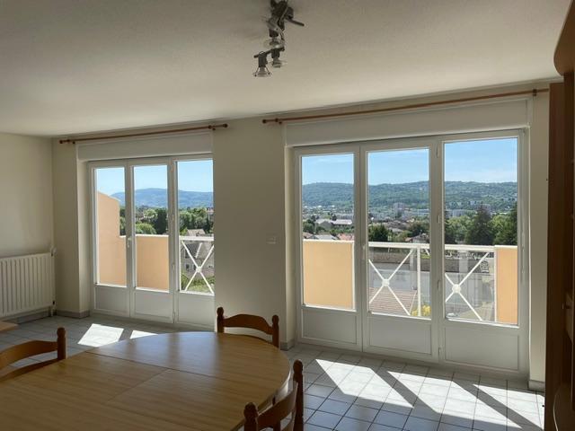 Appartement Oyonnax 2 pièce s 61.21 m2