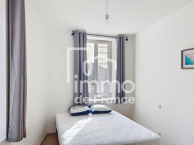 Appartement Oyonnax 3 pièce s 75.21 m²