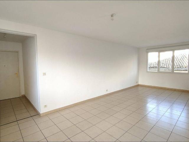 Appartement P3 + Terrasse + Garage