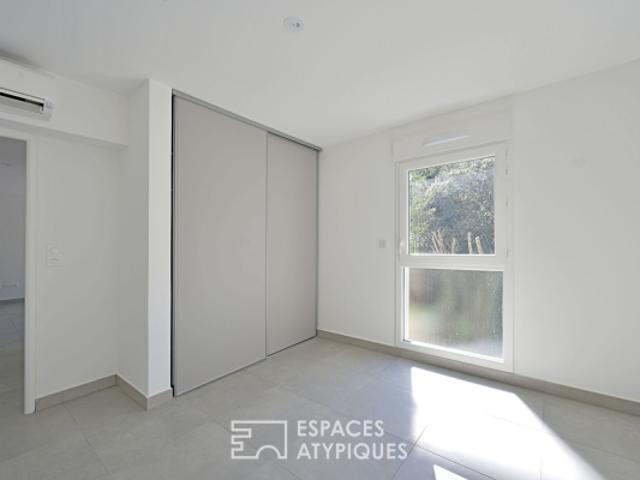 Appartement P2 avec terrasse, garage et ascenseur quartier Camplanier