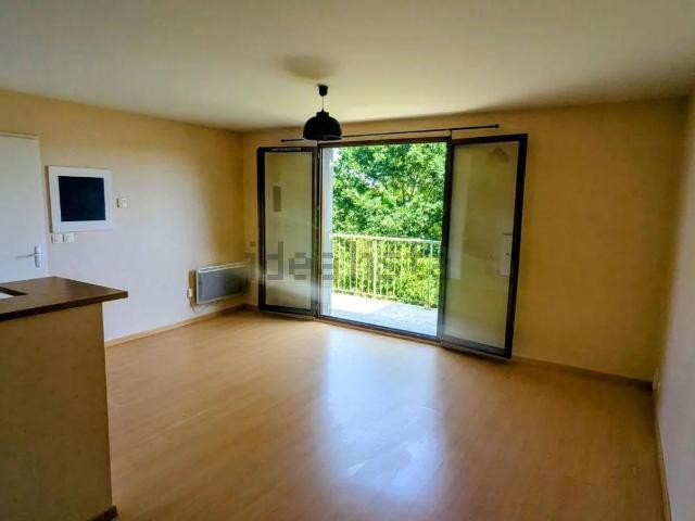 Appartement, Pacé