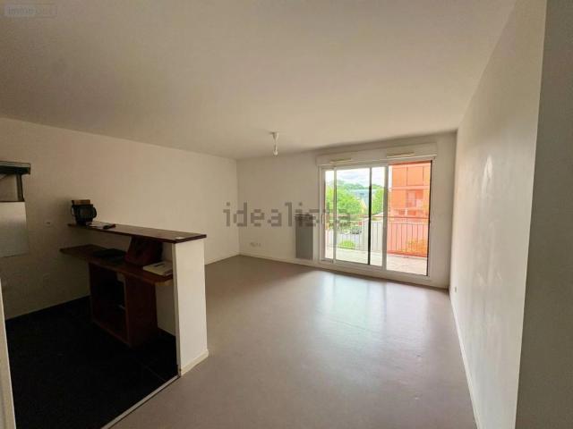 Appartement, Pacé