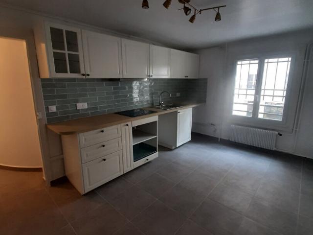 Appartement Paris 4 pièce s 111 m2
