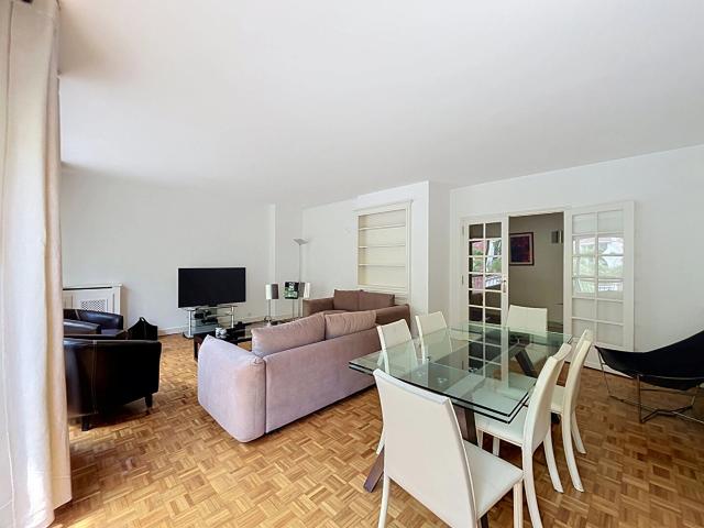 Appartement Paris 4 pièce s 113.72 m2 75 PARIS Réf 3256258256