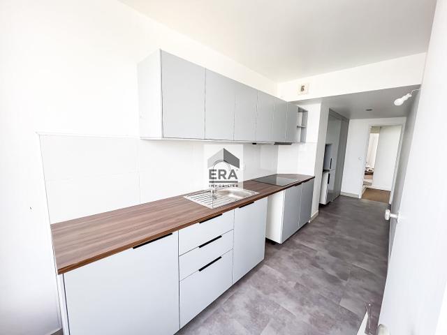 Appartement Paris 4 pièce s 123 m2 Avec parking