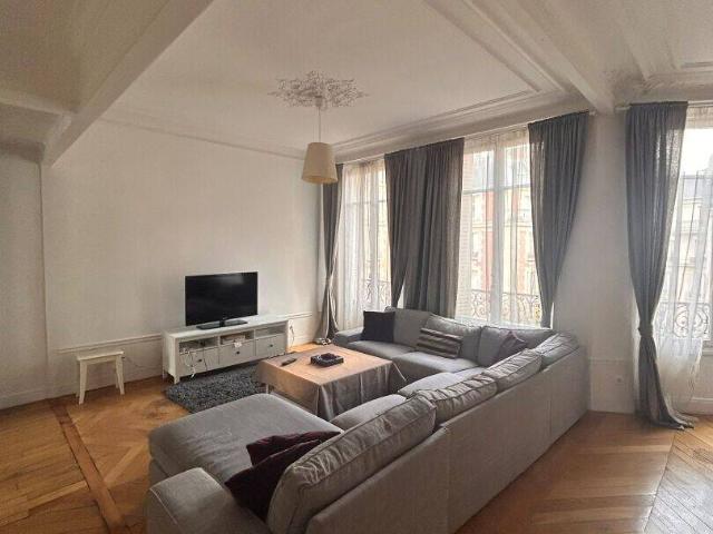 Appartement Paris 4 pièce s 132.19 m2